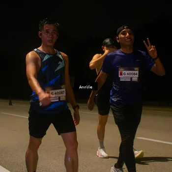 Runner Photo 7573647