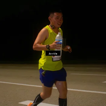 Runner Photo 7573677