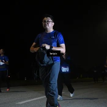 Runner Photo 7573684