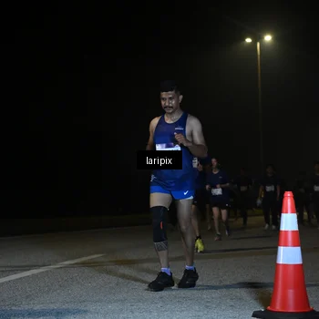 Runner Photo 7573754