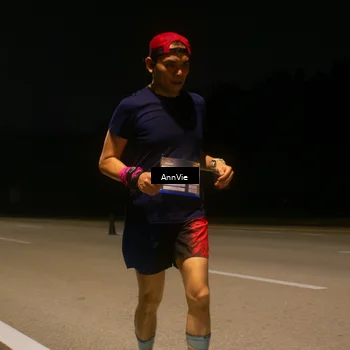 Runner Photo 7573760