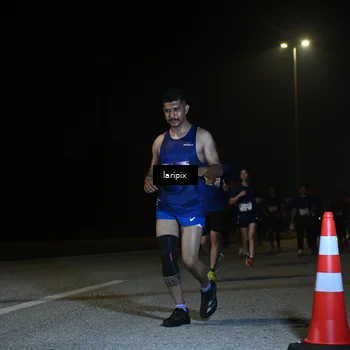 Runner Photo 7573804