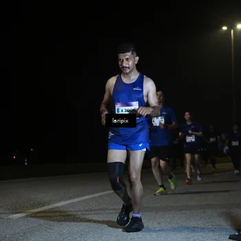 Runner Photo 7573805
