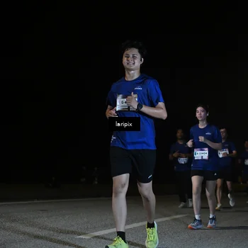 Runner Photo 7573872