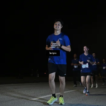 Runner Photo 7573873