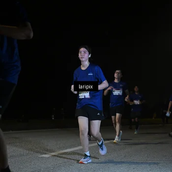 Runner Photo 7573878