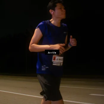 Runner Photo 7574009