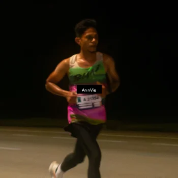 Runner Photo 7574148