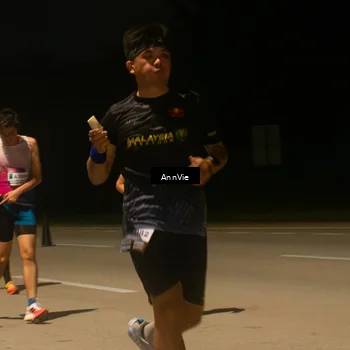 Runner Photo 7574320