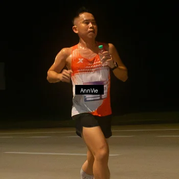 Runner Photo 7574325