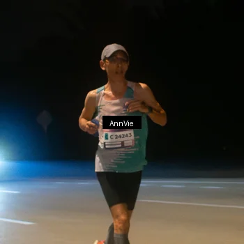 Runner Photo 7574362