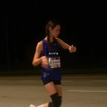 Runner Photo 7574432