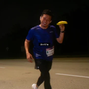 Runner Photo 7574453