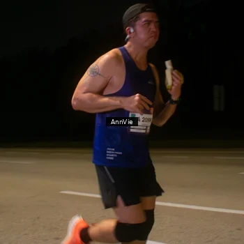 Runner Photo 7574501