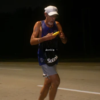 Runner Photo 7574503