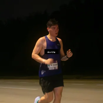 Runner Photo 7574581