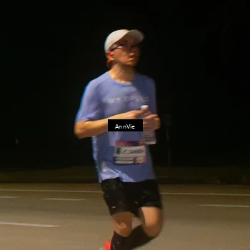 Runner Photo 7574597