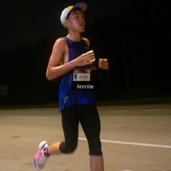 Runner Photo 7574663