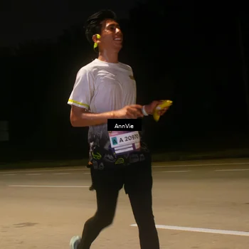 Runner Photo 7574671