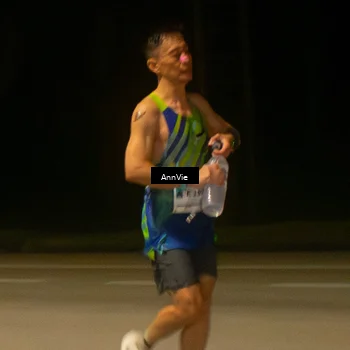 Runner Photo 7574687