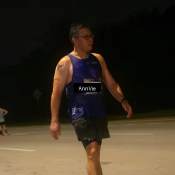 Runner Photo 7574688