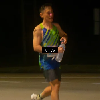 Runner Photo 7574690