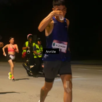Runner Photo 7574735