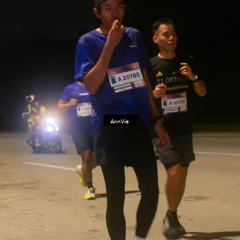 Runner Photo 7574764