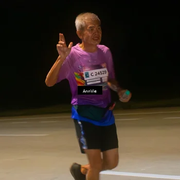 Runner Photo 7574800