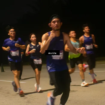 Runner Photo 7574853