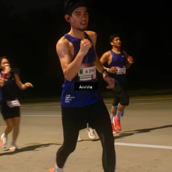 Runner Photo 7574867