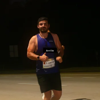 Runner Photo 7574909