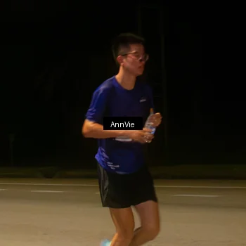 Runner Photo 7574915