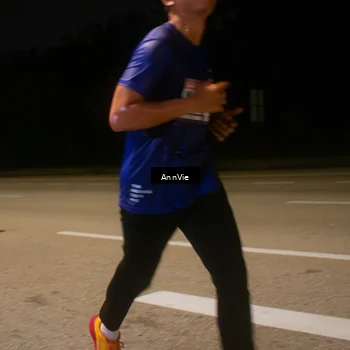 Runner Photo 7575040