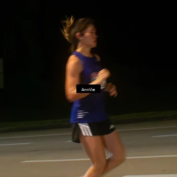 Runner Photo 7575046