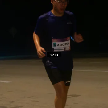 Runner Photo 7575101