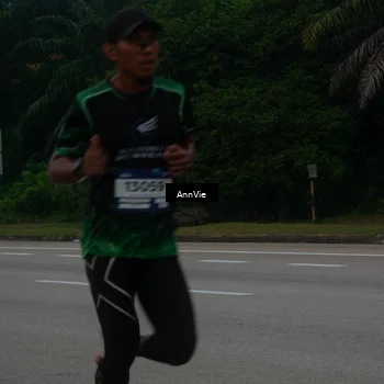 Runner Photo 7575213