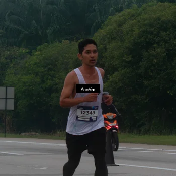 Runner Photo 7575240
