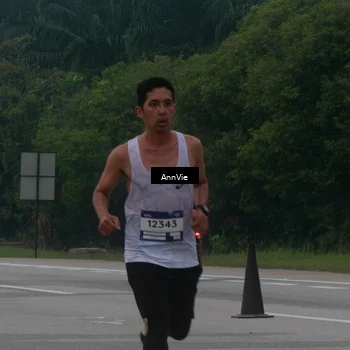 Runner Photo 7575245