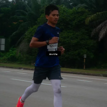 Runner Photo 7575256