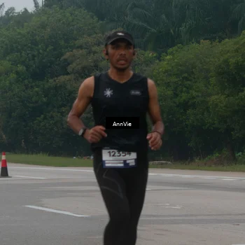 Runner Photo 7575314