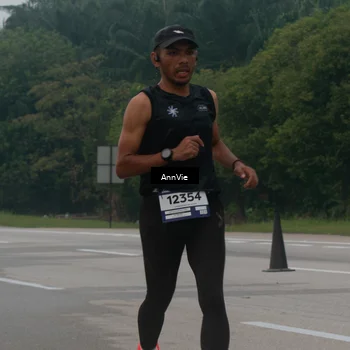 Runner Photo 7575321