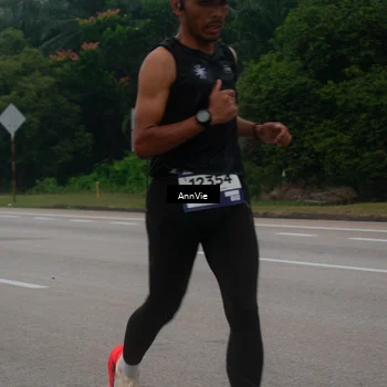 Runner Photo 7575335