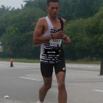 Runner Photo 7575354