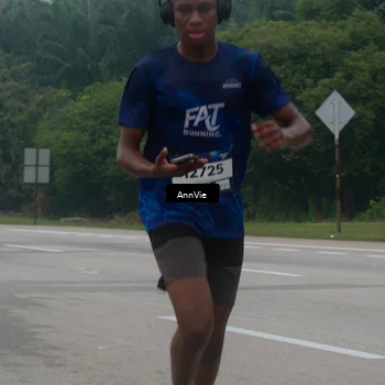 Runner Photo 7575378