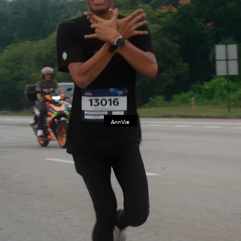 Runner Photo 7575404