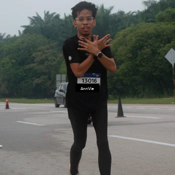 Runner Photo 7575406