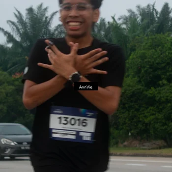 Runner Photo 7575410