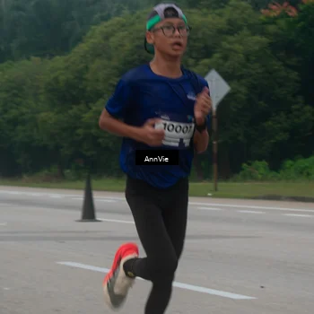 Runner Photo 7575419