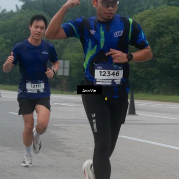 Runner Photo 7575434